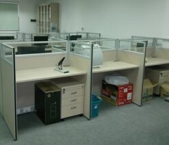 Vách ngăn bàn làm việc gỗ VN03G